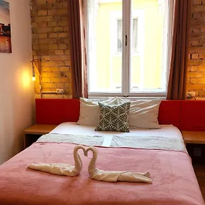  Hostel Goodmo Smart